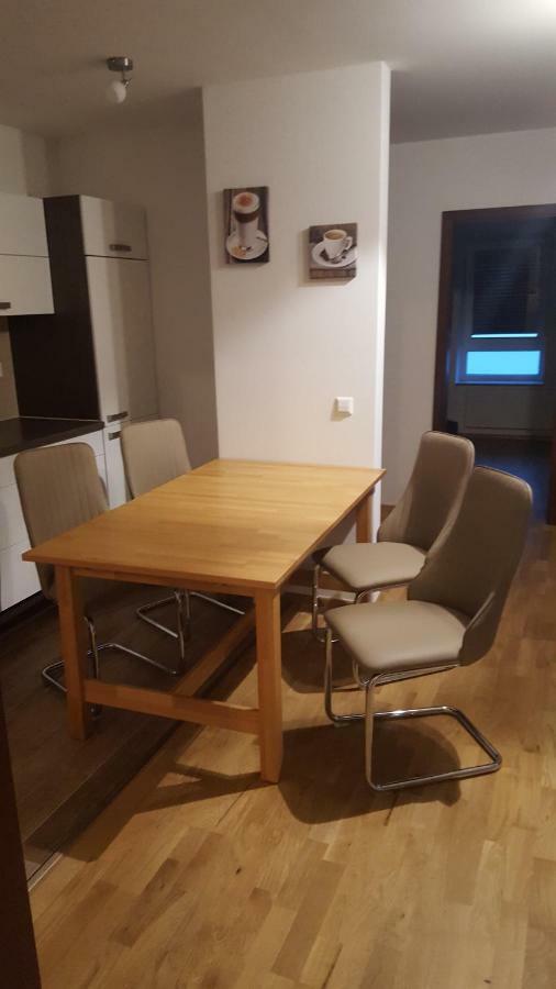 Apartments Zum Bayrisch Pub Weißenhorn المظهر الخارجي الصورة