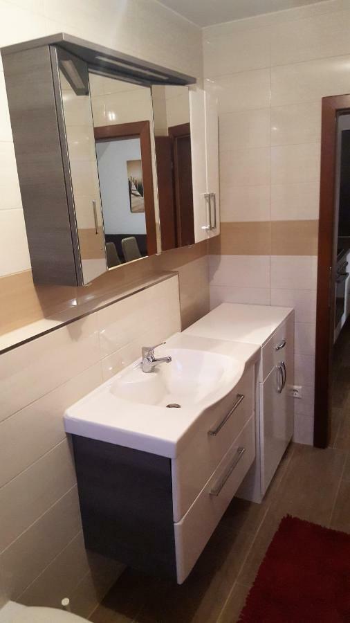 Apartments Zum Bayrisch Pub Weißenhorn المظهر الخارجي الصورة