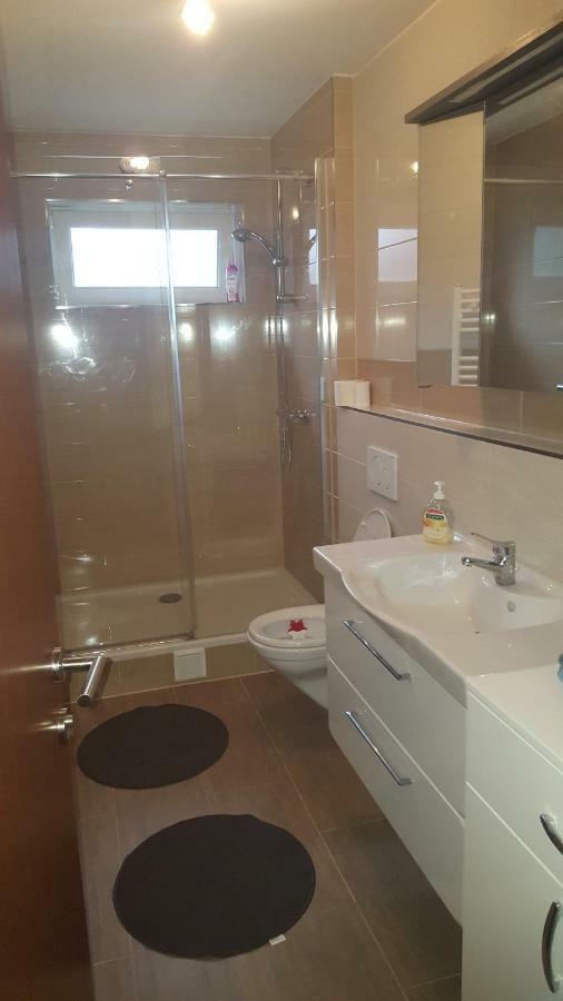 Apartments Zum Bayrisch Pub Weißenhorn المظهر الخارجي الصورة
